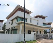 Malaysia Perak Lumut vacation rental compare prices direct by owner 27468572
