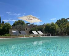 France Provence-Alpes-Côte d'Azur Mas blanc des Alpilles vacation rental compare prices direct by owner 14917402