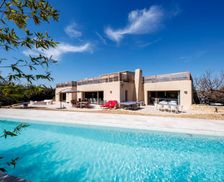 France Provence-Alpes-Côte d'Azur La Roque-sur-Pernes vacation rental compare prices direct by owner 26932633