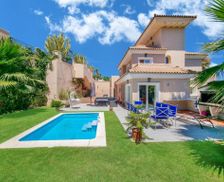 Spain Andalucía San Luis de Sabinillas vacation rental compare prices direct by owner 32500295