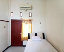 Indonesia East Java Sukobumi vacation rental compare prices direct by owner 27442767