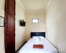 Indonesia East Java Sukobumi vacation rental compare prices direct by owner 29104682