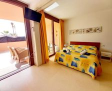 Spain Ibiza Playa d'en Bossa vacation rental compare prices direct by owner 27010478