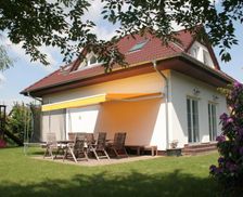 Czechia Central Bohemia Prŭhonice vacation rental compare prices direct by owner 14096468