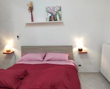 Italy Emilia-Romagna Bologna vacation rental compare prices direct by owner 28055247