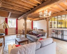 France Burgundy Bretenière vacation rental compare prices direct by owner 28095349