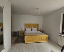 Romania Suceava Gura Humorului vacation rental compare prices direct by owner 16374085