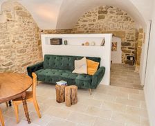 France Languedoc-Roussillon Montaren-et-Saint-Médiers vacation rental compare prices direct by owner 26879841