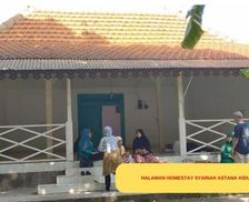 Indonesia East Java Tuban vacation rental compare prices direct by owner 27942432