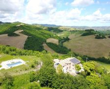 Italy Marche Sassocorvaro vacation rental compare prices direct by owner 26837605
