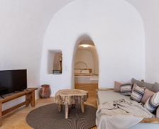 Greece Santorini Fira vacation rental compare prices direct by owner 28661262