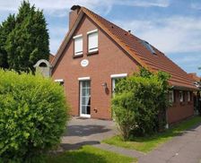 Germany Lower-Saxony Neßmersiel vacation rental compare prices direct by owner 27339893