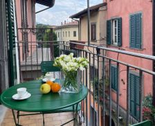 Italy Lombardy Sarnico vacation rental compare prices direct by owner 28472350