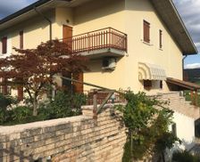 Italy Veneto Negrar vacation rental compare prices direct by owner 13461251