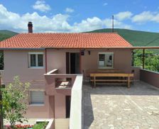 Croatia Split-Dalmatia County Sinj vacation rental compare prices direct by owner 26728095