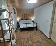 Romania Arges Corbeni vacation rental compare prices direct by owner 27737887