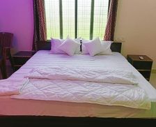 India Madhya Pradesh Khajurāho vacation rental compare prices direct by owner 28360368