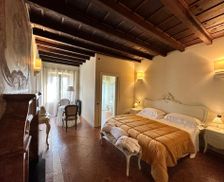 Italy Lombardy Sarnico vacation rental compare prices direct by owner 15059388