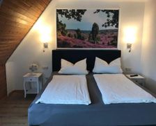 Germany Lower-Saxony Bergen vacation rental compare prices direct by owner 29117191