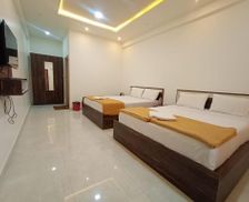 India Karnataka Attigundi vacation rental compare prices direct by owner 27601709