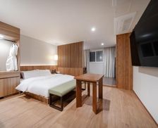South Korea Gyeonggi-do Hwaseong vacation rental compare prices direct by owner 28219833