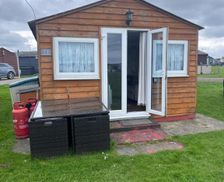 United Kingdom Kent Leysdown-on-Sea vacation rental compare prices direct by owner 26777450