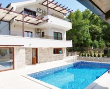 Montenegro Herceg Novi County Herceg-Novi vacation rental compare prices direct by owner 27803727
