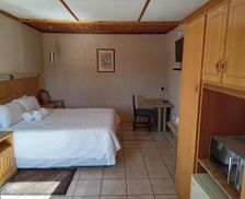 South Africa North West Klerksdorp vacation rental compare prices direct by owner 29031165