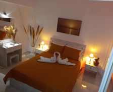 Greece Andros Ménites vacation rental compare prices direct by owner 26908610