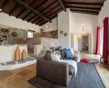Italy Sicily Nunziata vacation rental compare prices direct by owner 28402016