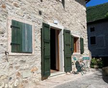 Italy Veneto Caprino Veronese vacation rental compare prices direct by owner 26914578