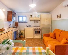 Italy Tuscany Foiano della Chiana vacation rental compare prices direct by owner 13751682