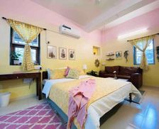 India Maharashtra Mumbai vacation rental compare prices direct by owner 28183939