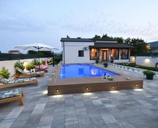 Croatia Split-Dalmatia County Sinj vacation rental compare prices direct by owner 26652279