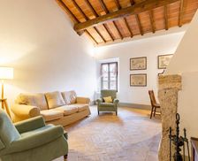 Italy Tuscany Bagno Vignoni vacation rental compare prices direct by owner 26919406