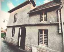 France Auvergne Montaigut-en-Combraille vacation rental compare prices direct by owner 29451189