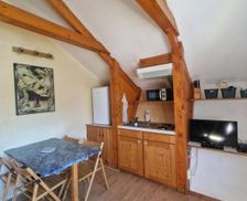 France Rhône-Alps Laffrey vacation rental compare prices direct by owner 28475158