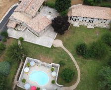 France Nouvelle-Aquitaine Rouzède vacation rental compare prices direct by owner 27049367