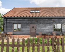 United Kingdom Suffolk Halesworth vacation rental compare prices direct by owner 28823659