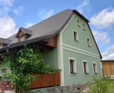 Czechia Hradec Kralove Rtyně v Podkrkonoší vacation rental compare prices direct by owner 26093397