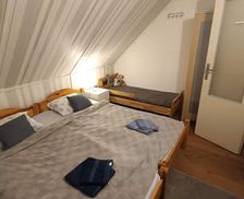 Czechia South Bohemia Skalice vacation rental compare prices direct by owner 15336892