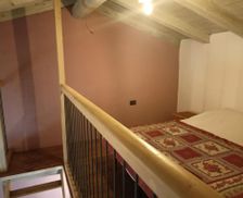 Italy Tuscany Pontremoli vacation rental compare prices direct by owner 29102031