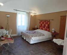 Italy Tuscany Pontremoli vacation rental compare prices direct by owner 28639107