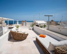 Italy Apulia Polignano a Mare vacation rental compare prices direct by owner 27562853
