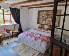 Romania Caraş-Severin Socolari vacation rental compare prices direct by owner 28220454