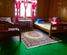 India West Bengal Bijanbāri Bāzār vacation rental compare prices direct by owner 29384055