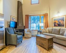 Canada British Columbia Sun Peaks vacation rental compare prices direct by owner 14878859