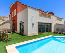 Spain Fuerteventura Caleta De Fuste vacation rental compare prices direct by owner 15810635