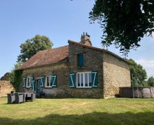 France Aquitaine Mialet vacation rental compare prices direct by owner 26665457