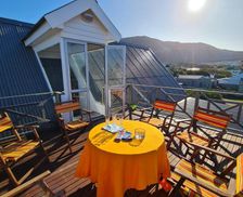 South Africa Western Cape Hermanus vacation rental compare prices direct by owner 26671194